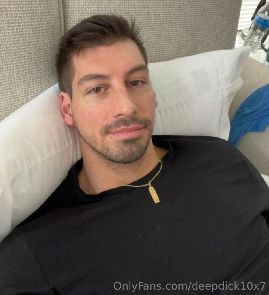DeepDick10x7 gay sexy model hot white of onlyfans adult actor cam