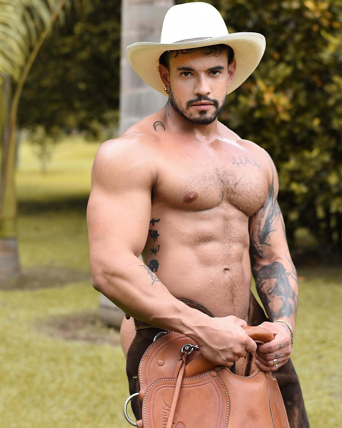gay gv sexy fashion model hot white of onlyfans famous instagram content creator 模特 演员 写真 帅哥 欧美 大片 时尚 动作演员 钙星Colombian Alejo Ospinad aospinad