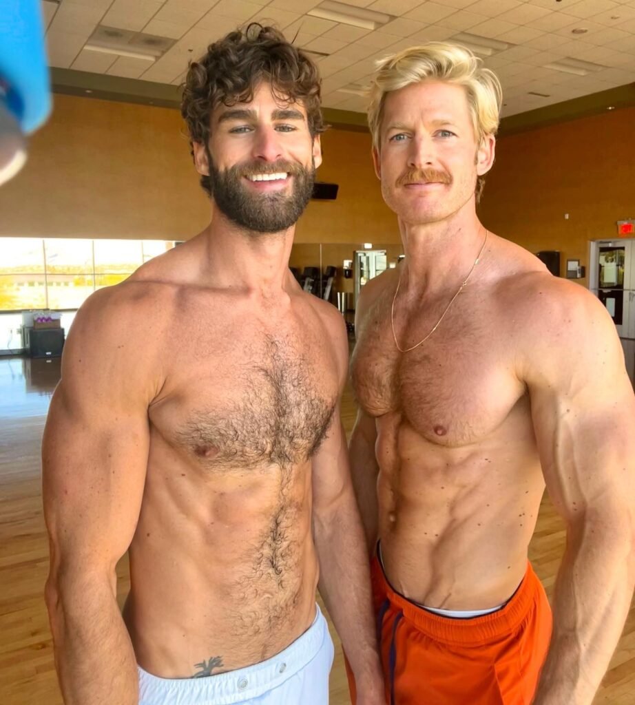 gay sexy model hot
Matthew Dubbe mattoffthetrail Chris Salvatore