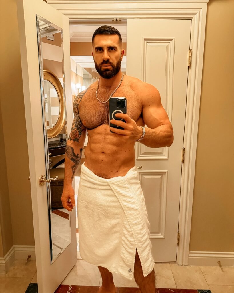 gay sexy model hot
apollon31 Niko Antonyan
