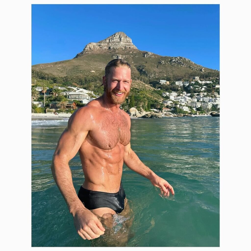 gay sexy model hot
Matthew Dubbe mattoffthetrail