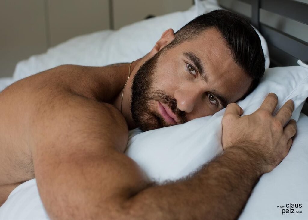 gay sexy model hot
apollon31 Niko Antonyan