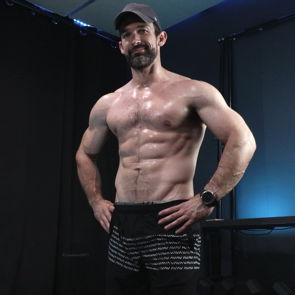 gay sexy model hot white of onlyfans adult actor 
maximus7871 maxfitphd daddy suit Maximus chartubate