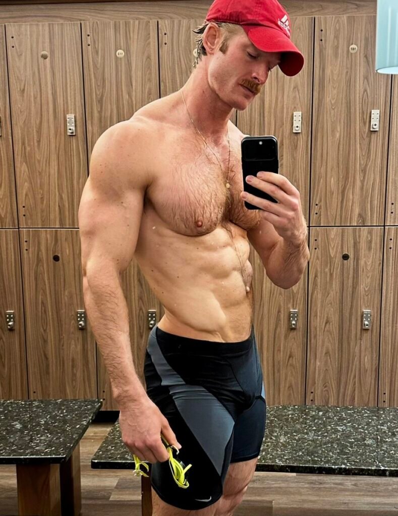 gay sexy model hot
Matthew Dubbe mattoffthetrail