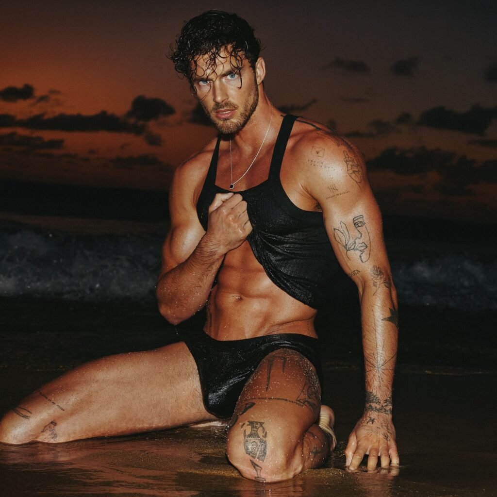 gay gv sexy fashion model hot white of onlyfans famous instagram content creator 
Christian Hogue girlfriend birthday vacation 33yo photoshoot
