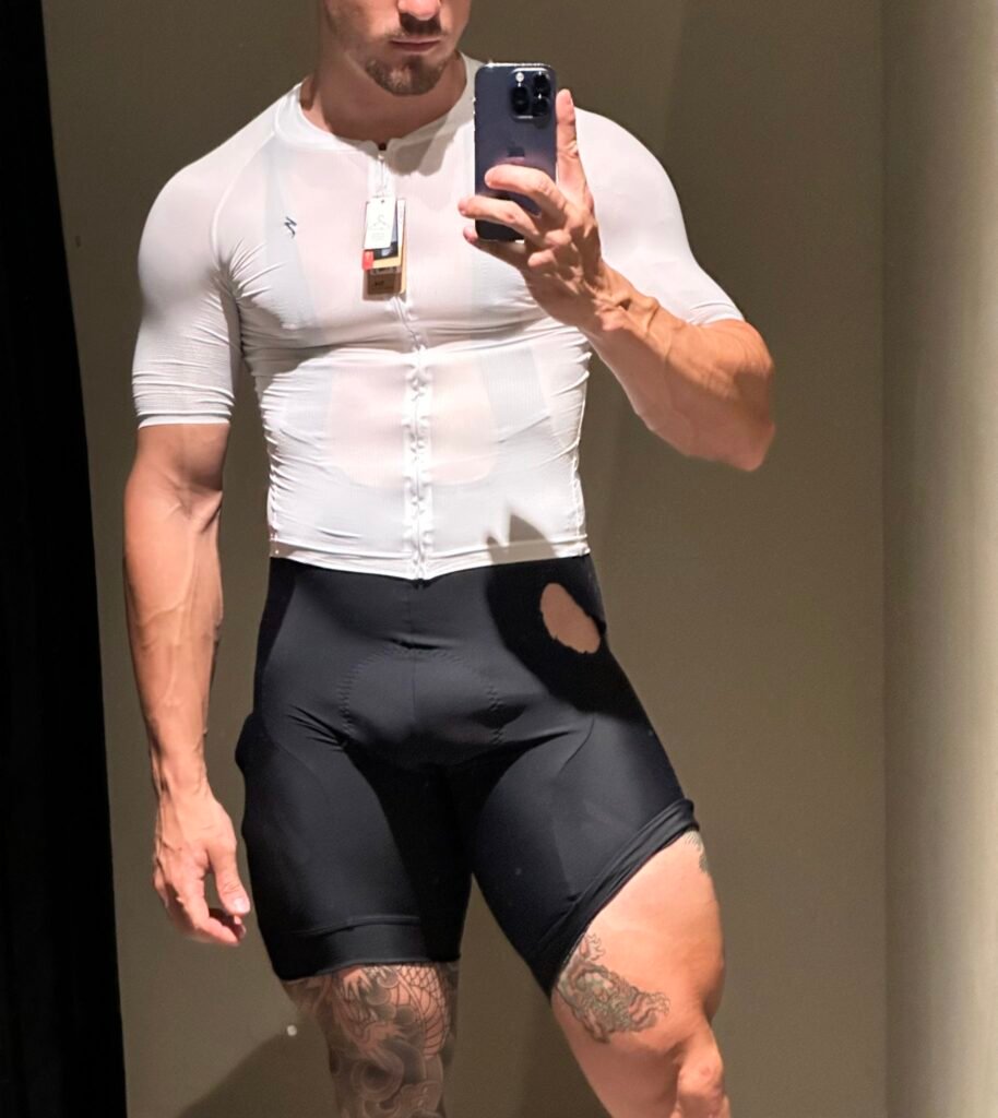 gay gv sexy fashion model hot white of onlyfans instagram famous viral 
Igor Nova athlete cyclist olympics champaign 2028 biker bike privacy Brazil igornovabr
Gabriel Coimbra