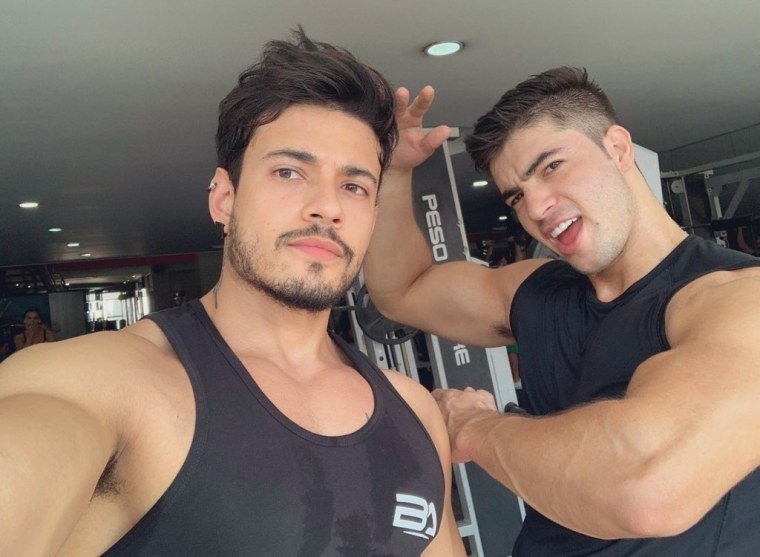 gay gv sexy fashion model hot white of onlyfans famous instagram content creator 模特 演员 写真 帅哥 欧美 大片 时尚 动作演员 钙星
Colombian Alejo Ospinad aospinad Daniel Montoya