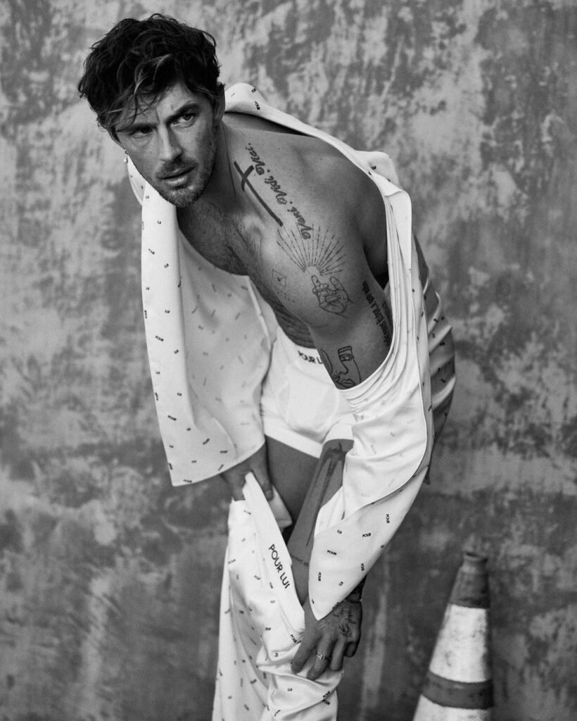 gay gv sexy fashion model hot white of onlyfans famous instagram content creator 模特 男模 写真 帅哥 欧美 大片 时尚 动作演员 钙星
Christian Hogue hoguesdirtylaundry