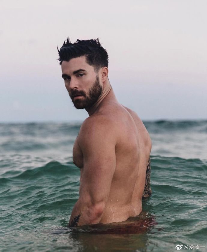 gay gv sexy fashion model hot white of onlyfans famous instagram content creator 模特 男模 写真 帅哥 欧美 大片 时尚 动作演员 钙星 
Kyle Krieger & Matthew Ellis 