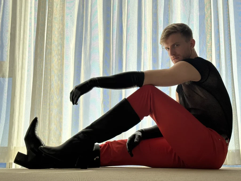 gay gv sexy fashion model hot white of onlyfans famous instagram content creator 模特 男模 写真 帅哥 欧美 大片 时尚 动作演员 钙星
Damian Night & Rustin Peace Rustin Charles Low Levi Michaels damianxnight Randy Blue RandyBlue NYC realtor New York City, cuban