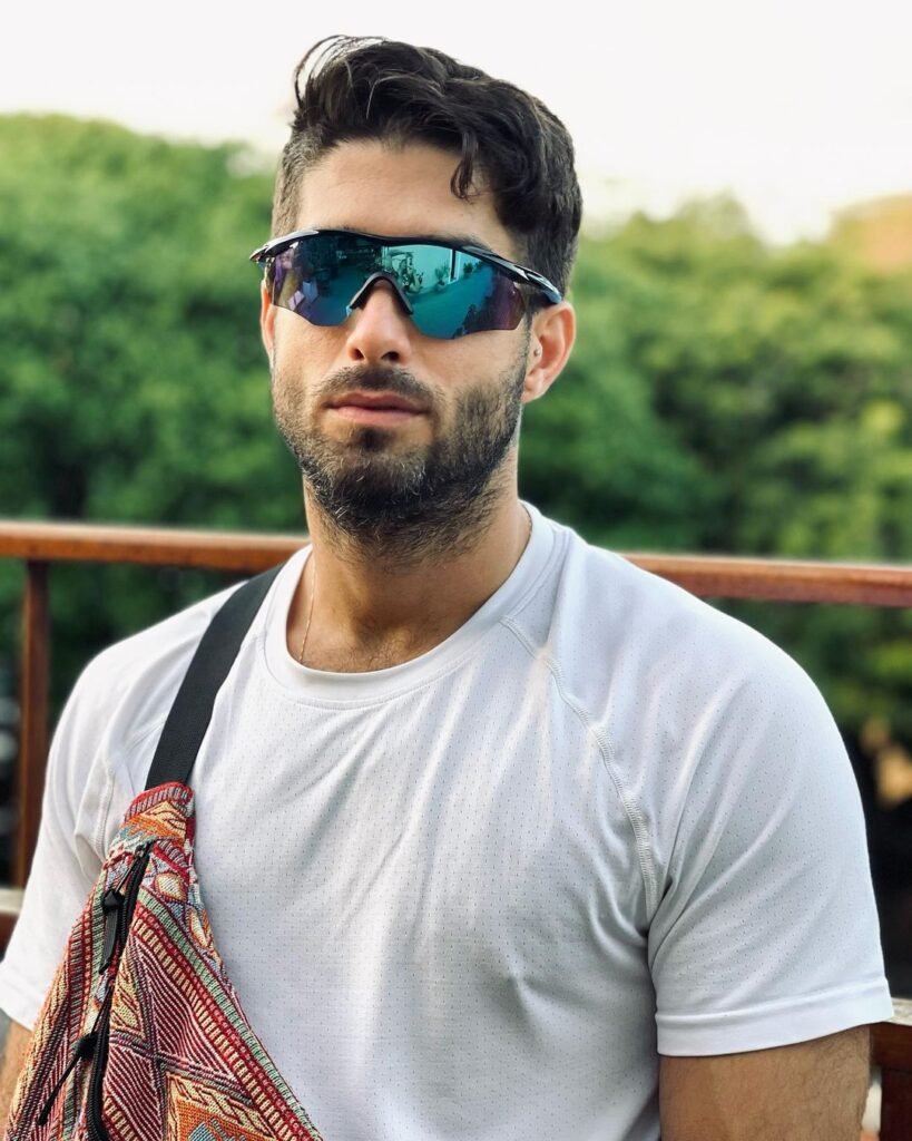 gay gv sexy fashion model hot white of onlyfans famous instagram content creator g4p 模特 男模 写真 帅哥 欧美 大片 时尚 动作演员 钙星 G星
Luiz Faria Diego Sans