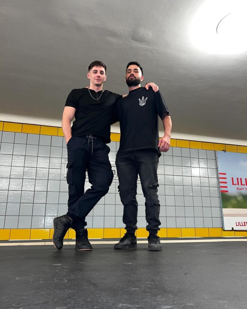 gay gv sexy fashion model hot white of onlyfans famous instagram content creator 模特 男模 写真 帅哥 欧美 大片 时尚 动作演员 钙星
Argentina couple daddy son pijonenmascarado xaviblinded pijonenmascara facuvortex XaviBlinded & Facundo Sanchez