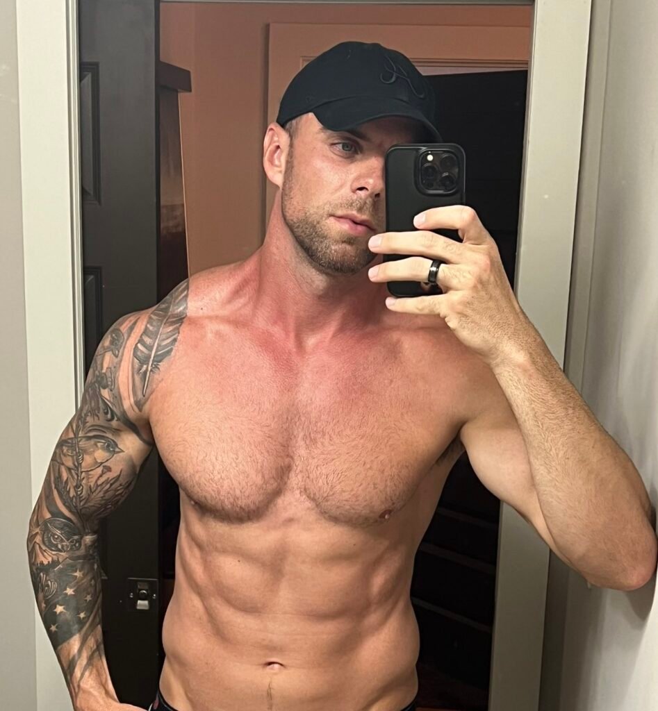 gay gv sexy fashion model hot white of onlyfans famous instagram content creator g4p 模特 男模 写真 帅哥 欧美 大片 时尚 动作演员 钙星 G星
ty woods twoods6330 countryboy_jock Paul wagner