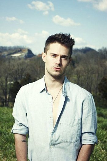 gay gv sexy fashion model hot white of onlyfans famous instagram content creator g4p 模特 男模 写真 帅哥 欧美 大片 时尚 动作演员 钙星 G星 
Chris Crocker Cara Cunningham transgender Lucas Entertainment leave brittany alone Matthew camp 